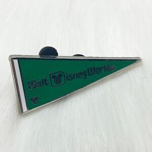 🔮 5/$25 Disney Green Disney World‎ Flag Pin